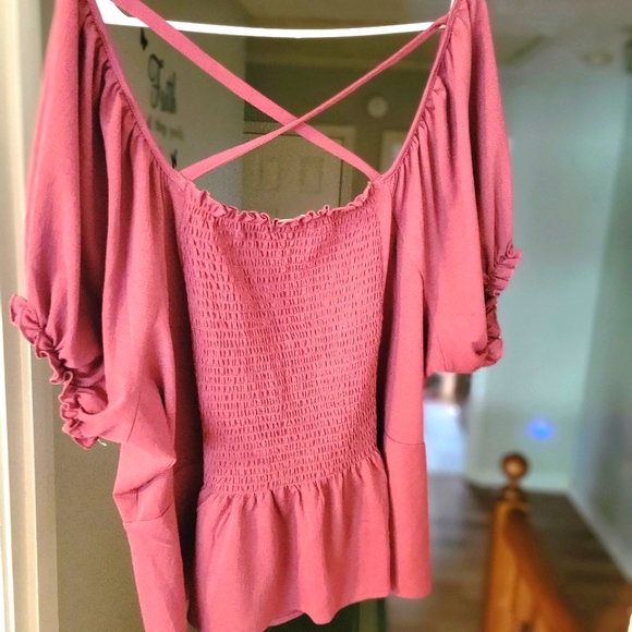 Top - Picture 3 of 4